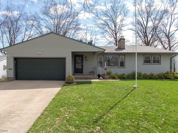 640 Shaker Dr, Medina, OH 44256