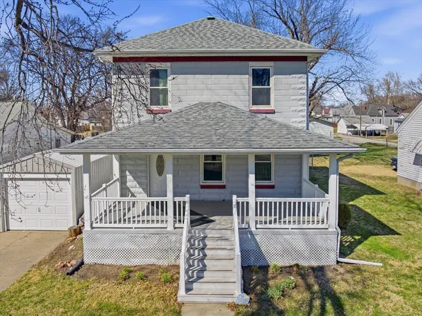 807 W Summit Ave, Shenandoah, IA 51601