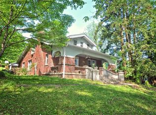 4668 Baux Mountain Rd, Winston Salem, NC 27105