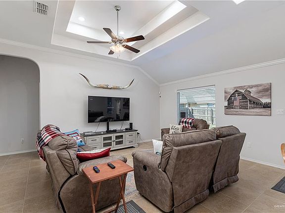 2nd image of 2211 Bald Cypress Dr