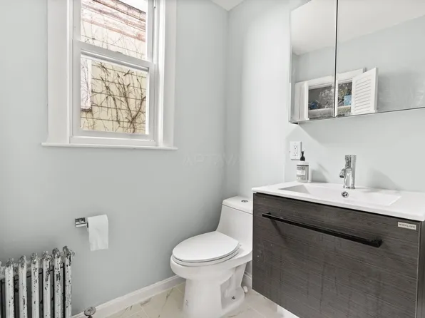 42 William St, Medford, MA