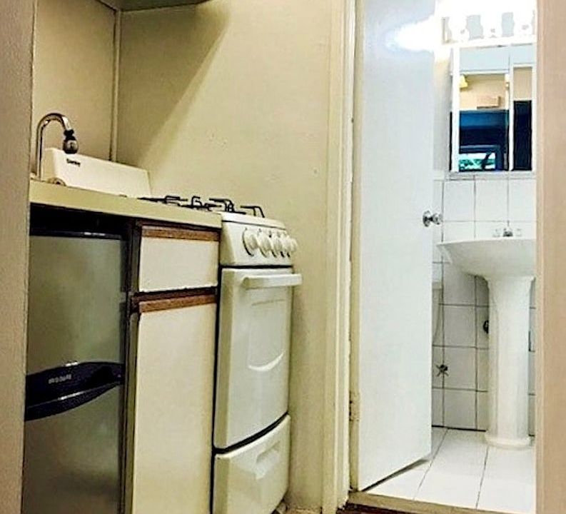 2nd image of 308 E 49th St APT 1A