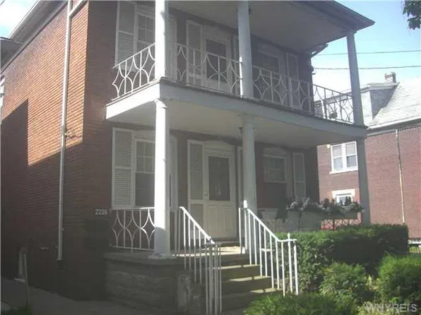 2239 Welch Ave, Niagara Falls, NY 14303