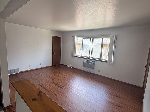 2nd image of 3001 E Adams Ave #1