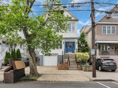 76 W 42nd St, Bayonne, NJ, 07002