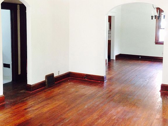 5th image of 517 Ridgely Ave