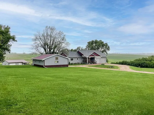 46657 Grand Meadow St, Hartford, SD 57033