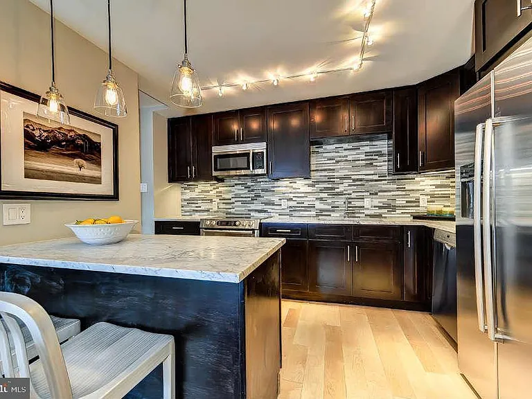 2141 Washington Cir NW #P-205 — Photo 5