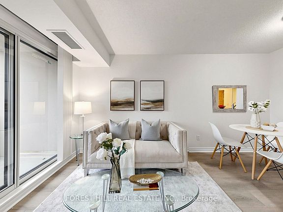 3rd image of 153 Beecroft Rd #703