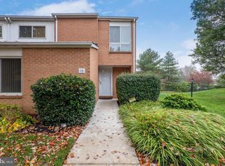 10 Lamplighter Ct #10, Baltimore, MD 21208