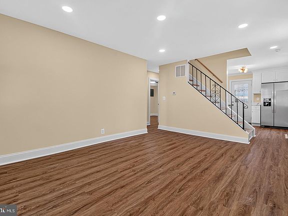 2nd image of 3439 Court Way