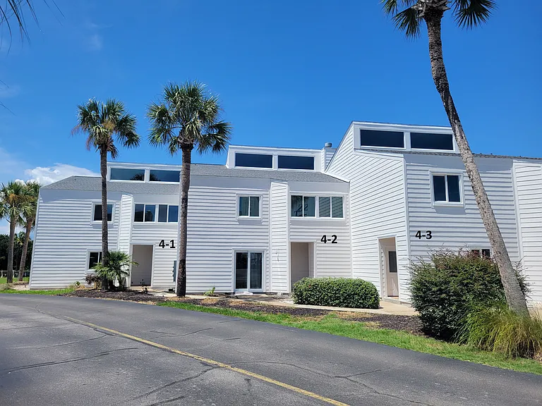 900 Gulf Shore Dr #4-2 — Photo 3