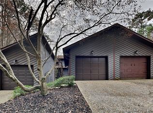 933 Creek Side Run, Fayetteville, NC 28303