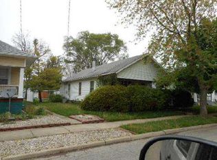 530 4th St, Shelbyville, IN 46176