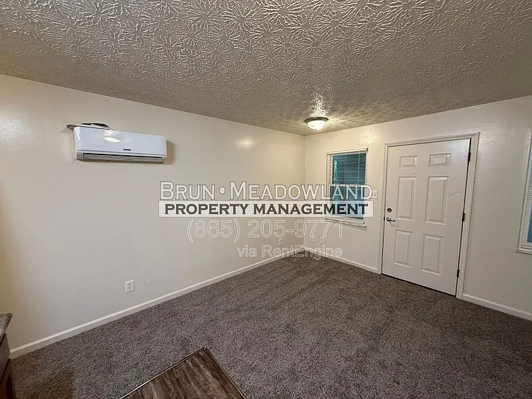 5525 Jacksboro Pike #18 — Photo 3