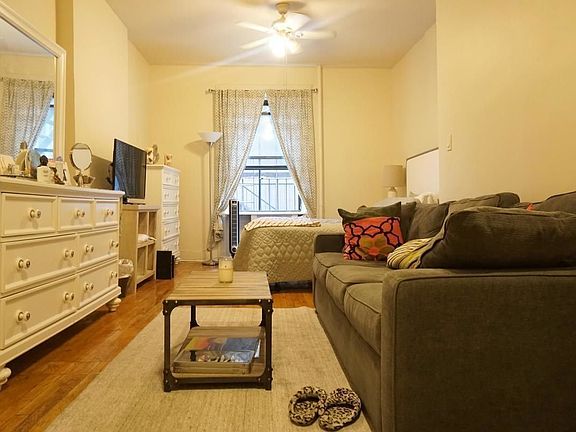 5th image of 330 E 73rd St APT 19