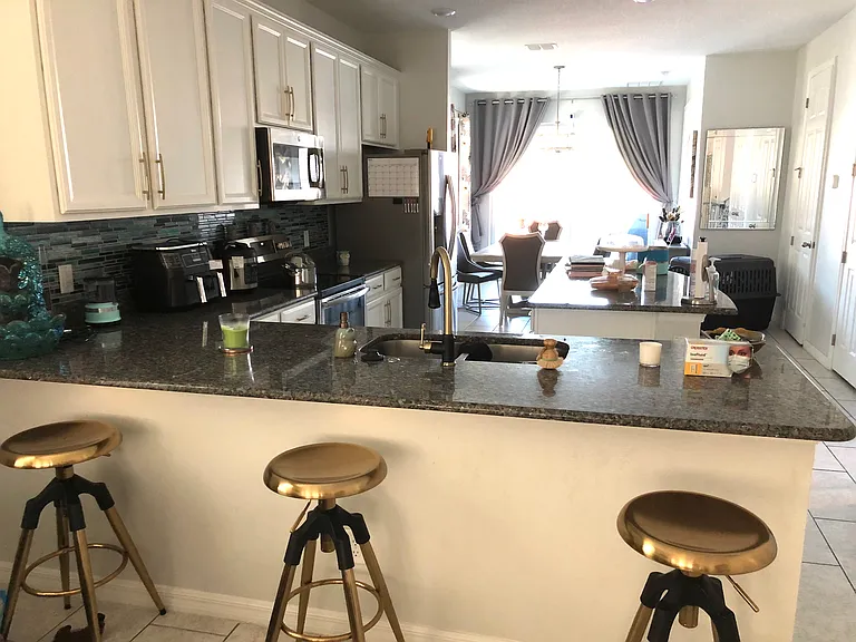 202 Aberdeen St — Photo 11