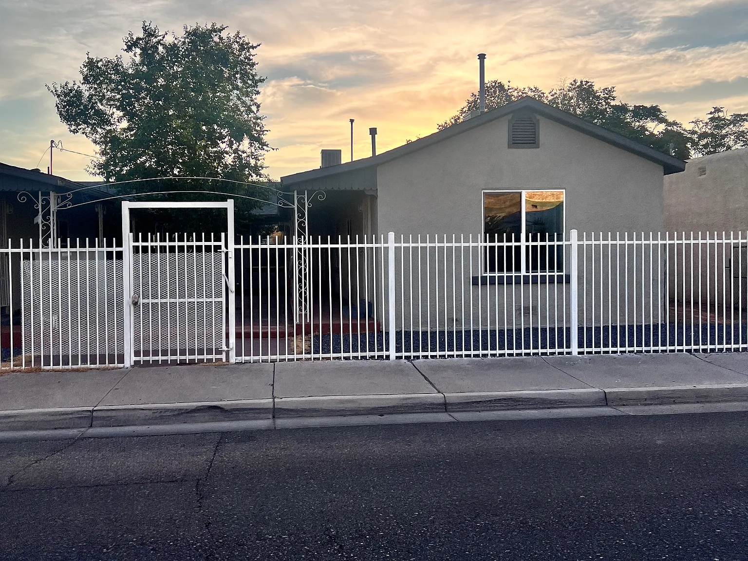 1 bed, 661 sqft, $1,020 — Photo 2