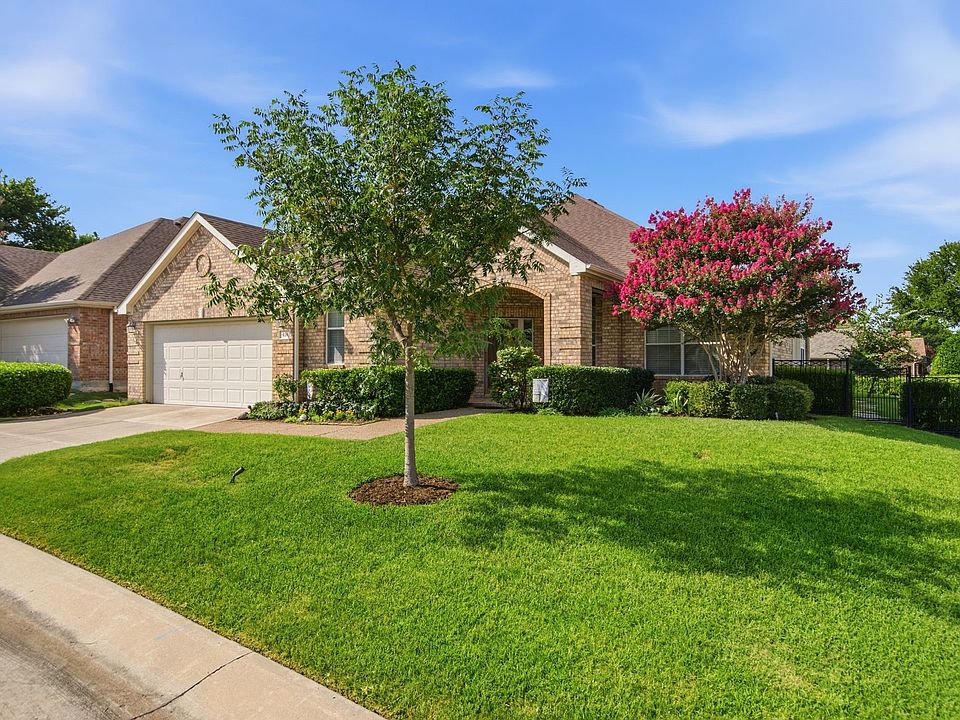 1st image of 434 Long Cove Dr