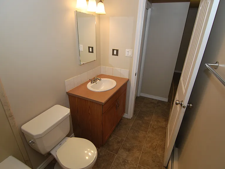 10235 114th St NW — Photo 36