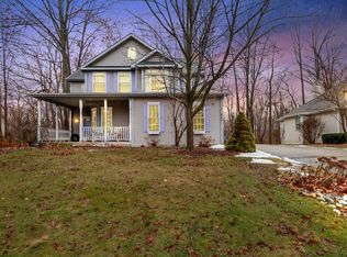 440 Lost Tree Dr, Chesterton, IN 46304
