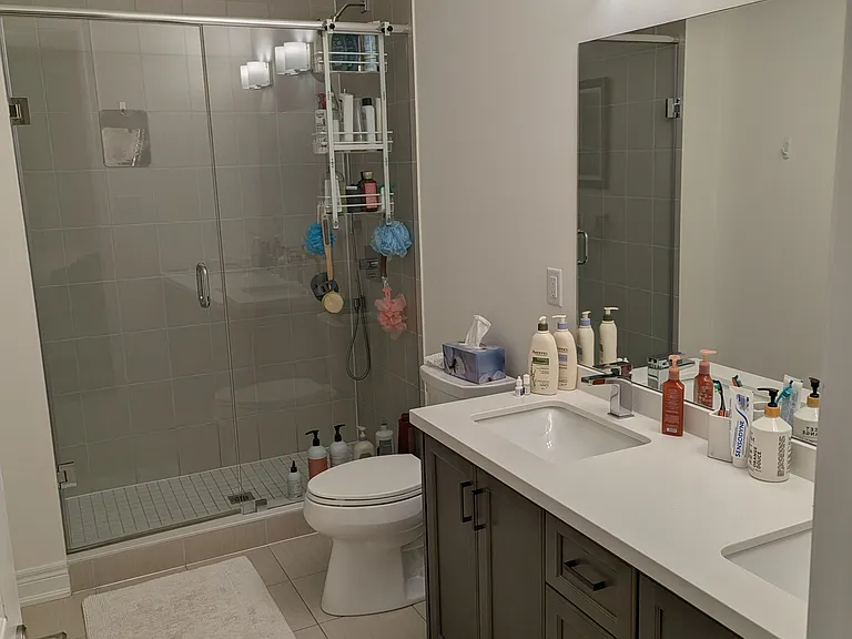 2 Paradise Grv — Photo 2