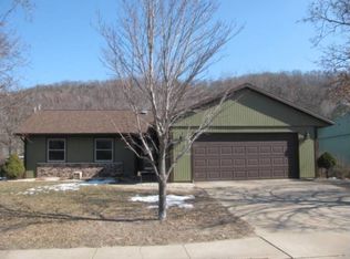 800 14th Ave N, Onalaska, WI 54650