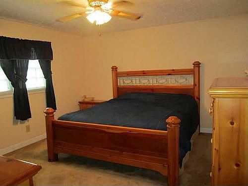5th image of 302 River Bluff Dr