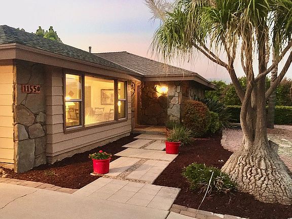 3rd image of 11550 Hillcrest Ct