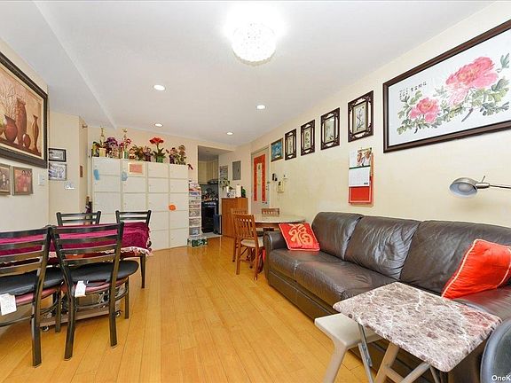 5th image of 13203 Sanford Ave APT 2