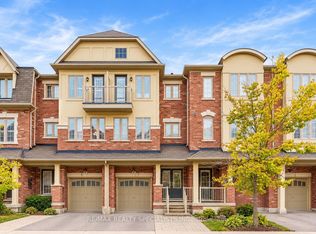 7 Hobart Gdns, Brampton, ON L6Z0J1