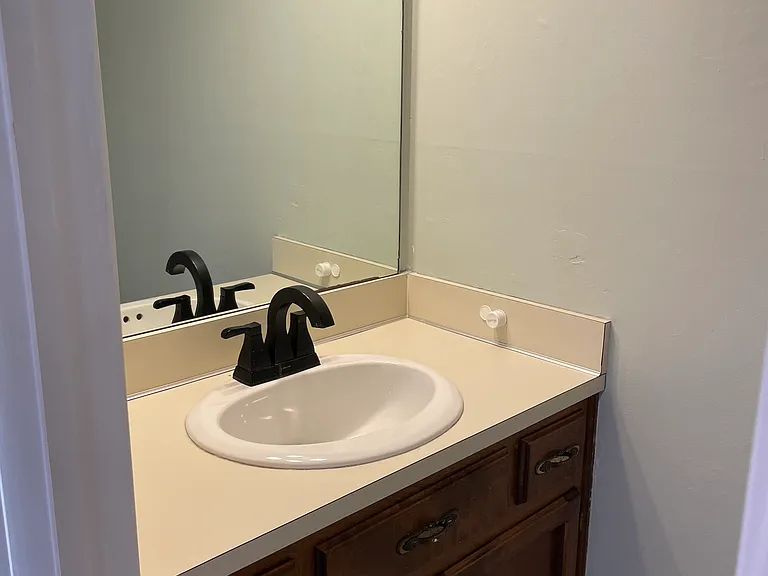 705 Cedar Crest Dr — Photo 8