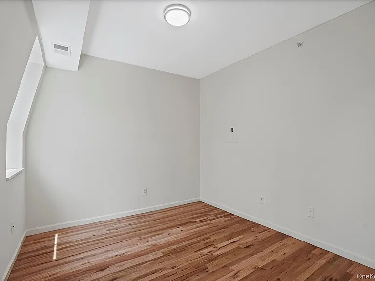 113 Main St #3S — Photo 11