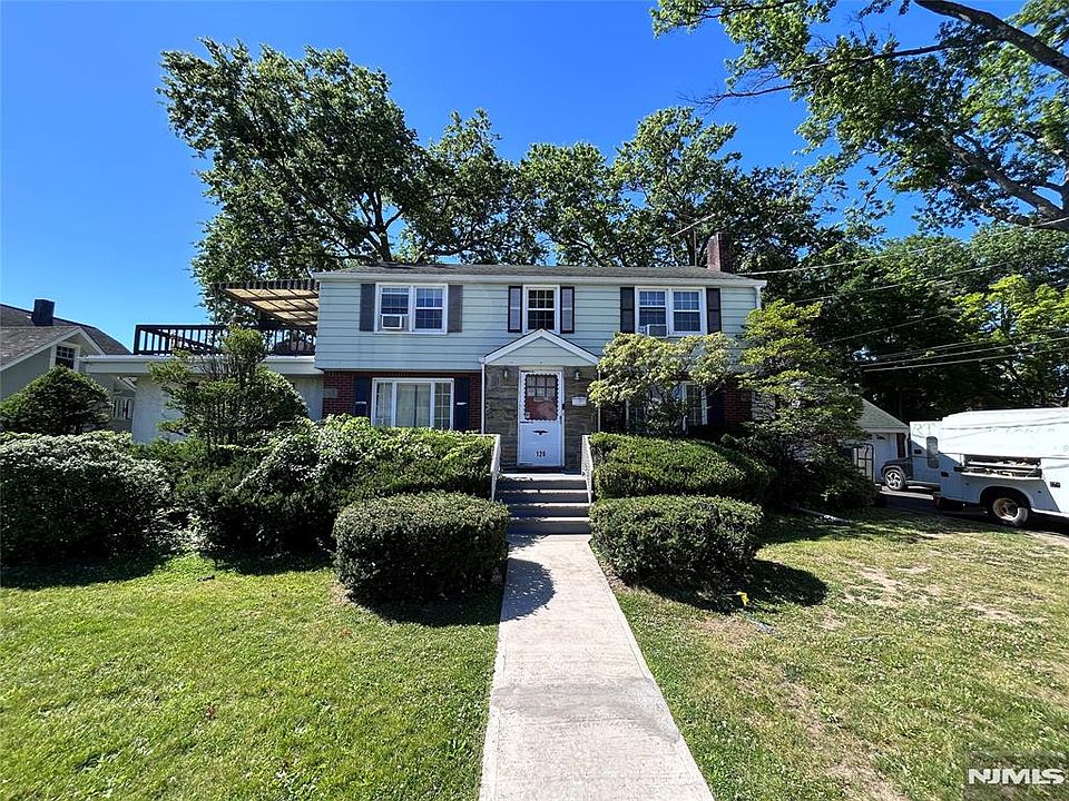 1st image of 126 Parker Ave