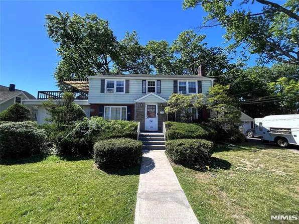 126 Parker Ave, Hawthorne, NJ 07506