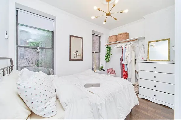 Rented by Living New York | media 7