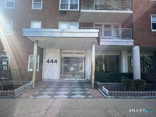 444 Bedford St Photo 1