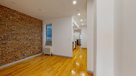 Rented by Evergreen Realty & Investments