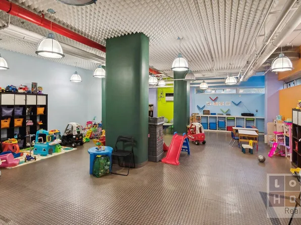 455 Fdr Drive B405 image 21 of 22