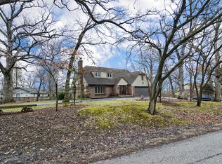 28W334 Hillview Ave, West Chicago, IL 60185