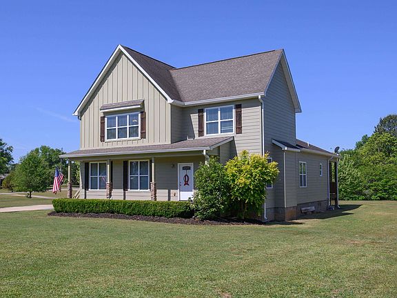 2nd image of 205 Howard Hill Dr