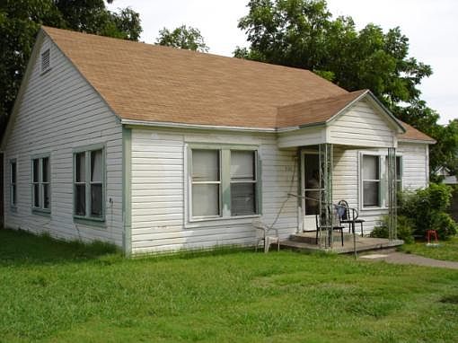 1st image of 905 W Washington St