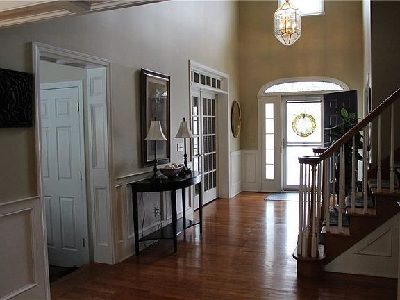 2nd image of 7766 Sunstone Dr