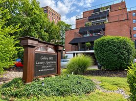 Gallery 3450
