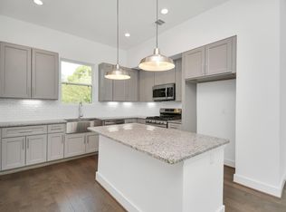 420 Janisch Rd, Houston, TX 77018