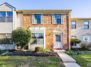 4 Canterbury Ct, Piscataway, NJ 08854