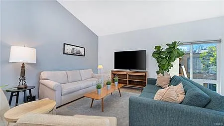 1001 W Stevens Ave #406 — Photo 3