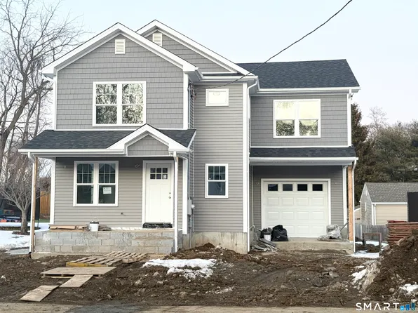 420 Greenwood Street, Bridgeport, CT 06606