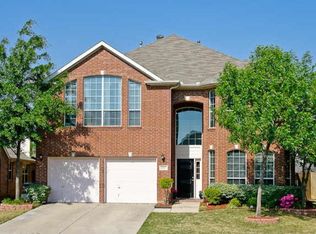2021 Oak Timber Dr, Bedford, TX 76021