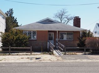 215 4th Ave, Seaside Heights, NJ 08751